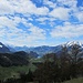 Ausblick Richtung Alpnachersee, Brienzergrat und Pilatus - im Vordergrund unsere beiden weiteren Gipfelziele