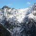 Aussicht von Alpe Schieda - Pizzo Rosso 2604m links und Pizzo d'Oglie 2604m (!) rechts, dazwischen die Bocchetta di Sovenat. Danke GB für die Korrektur