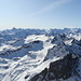 Blick nach Süden zu der auf der Nordseite vergletschterten Vollandspitze (2929 m). Im Hintergrund die Silvretta
