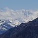Die höchsten Berge der Schweiz kämpfen mit den Wolken. Sonne pur gab es heute nur im Tessin.