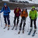Peter, Andi, Stefan, Urs bereit zur Skitour. Hier ist die Sicht noch gut. 