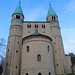 Und wer mag: Die Stiftskirche St. Cyriakus in Gernrode ist eines der bedeutendsten ottonischen Architekturdenkmale in Deutschland.