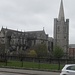 Dublin: St. Patrick's Cathedral mit Park, wo er (Patrick) gemäss Tradition die ersten Bekehrten getauft hat