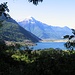 Il panorama sul Lago di Novate Mezzola da poco dopo l'inizio del sentiero della Val Codera.