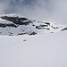 während dem Aufstieg - angesagt wäre eigentlich die Tour auf den Piz Colm, welcher ca. 1km hinter dem Pass liegt - in Anbetracht der doch starken winterlichen Verhältnissen mussten wir auf Plan B wechseln - nächstes & näheres Ziel: Falotta, Pt. 2502