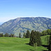 im Norden das Felssturzgebiet am Rossberg und der Wildspitz