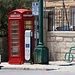 Seit 1964 ist Malta selbständig, zuvor war die nun unabhängige Republik eine Kolonie Grossbritanniens. Aus der britischen Zeit blieben die so typischen Telefonhäuschen oder der Linksverkehr als Erbe übrig. Auch sprechen und verstehen nahezu alle Malteser mühelos Englisch.