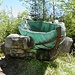 Glasboot-ein kurioses Kunstobjekt mitten im Wald
