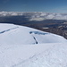 Hvannadalshnúkur - Ausblick am Gipfel in etwa westliche Richtung, wo u. a. die Gletscherzunge Skeiðarárjökull zu sehen ist.