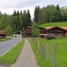 Bei der Bushaltestelle „Lädeli“ oberhalb Gstaad auf 1060m endete unsere Tour.