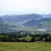 Aussicht vom Wildspitz: Lauerzersee, Schwyzer Talkessel, Rigi-Massiv (Mitte rechts), Mythen (linker Bildrand), im Hintergrund die Zentralschweizer Alpen