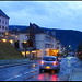 Der <b>Broadway von Les Brenets</b>, gesäumt von Dutzenden Casinos, Discos, Theater, Restaurants! Wer das Nachtleben geniessen will, ist hier GOLDRICHTIG!