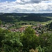 Oberdigisheim ( 776m ) vom Hohen Felsen ( 959m ) aus gesehen