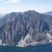 Il Monte Moregallo visto dalla Forcellina di Piani Resinelli, ben visibili anche due dei tre Corni di Canzo alle spalle.