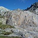 "Cascate" rocciose e la cima del Sasso Canale sullo sfondo...