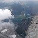 Tiefblick am Watzmanngrat zur Mittelspitze