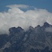 Wolken fangen sich in den wilden Gipfeln der Mieminger Kette