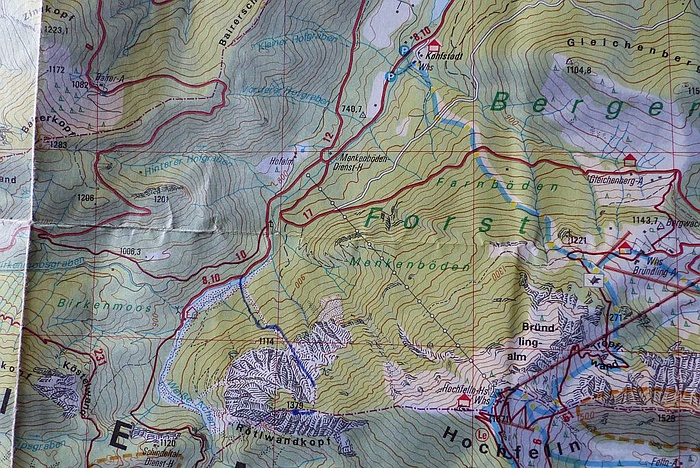 Den auf der AV-Karte nicht verzeichneten... [hikr.org]