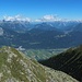 Bereits von hier hat man eine tolle Aussicht nach Norden über das Inntal und auf Karwendel, Mieminger...