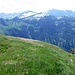 Blick zurück übers Gipfelplateau des Fuggstocks.