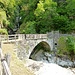 Brücke über den Fluss aus dem Val di Gei - Hier beginnt der Weg zur Alpe Nimi