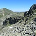 Rückblick zum leicht luftigen Gipfelaufbau des P. 2393