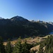 Blick im Aufstieg ins Tannheimer Tal, hinten links die <a href="http://www.hikr.org/tour/post16525.html"><strong>Leilachspitze</strong></a>