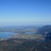 Blick von der Gehrenspitze hinaus auf die Allgäuer Seenplatte, rechts Schloß Neuschwanstein