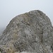 Der Cunturines ist im Gipfelbereich ein ziemlich schmaler Grat, der .....