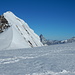 Das Matterhorn erscheint hinter dem Lyskamm