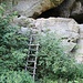 Klemperka, Zugang über eine wacklige Leiter