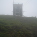 die Bergstation im Nebel