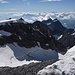 Blick zum Glarner Tödi, 3571m; und den folgenden Seilschaften unten auf dem Bifertengletscher