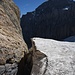 unmittelbar beim Einsteig in die Gelbe Wand, der Gletscher "löst" sich vom Fels ab...