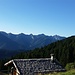 Alpi Ledresi sullo sfondo, dietro la Val di Concei