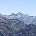 <b>Il panorama, manco a dirlo, è grandioso! <br />Fra le centinaia di montagne riesco persino a scorgere l’ultima vetta raggiunta quattro giorni fa: il [http://www.hikr.org/tour/post110361.html  Piz della Palù (3172 m)], a 21 km di distanza. </b>