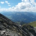 Rechts unten die Aifnerspitze, über die unser Abstieg verläuft. Hinten Samnaun und Verwall