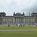 Junges Volk am Reichstag