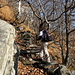 Sul sentiero molti scalini in pietra
