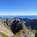 Der östliche Alpstein mit Bregenzerwald, den Allgäuer Alpen und hinten die Zugspitze