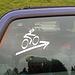 So einen Kleber will ich auch am Auto :-)