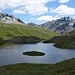 Das runde Inselchen ist das Wahrzeichen des Lai da Ravais-ch Sur