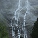 Unmittelbar vor der Grawandhütte passiert man diese tollen Wasserfälle.<br />
