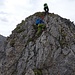 [u Maveric] und [u Lena] im Gegenaufstieg auf den Gratkopf vor dem Gipfel