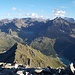Gipfelblick über zwei Speichseen in die Stubaier Alpen