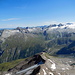Schönbichler Horn (3134 m)<br />Blick nach Nordosten<br />Über den vorderen Gratrücken erfolgt der Abstieg in Richtung Zemmgrund.