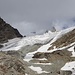 Über diesen Gletscher führt der erste Teil des Gipfelanstiegs.