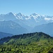 der Wanderweg von der Alp Oberberg nach Schwendi, Waldegg im Bild. 