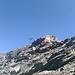 Die letzten Meter zum Gipfel mit dem in den Ostalpen unvermeidlichen Gipfelkreuz