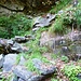 Cranzünell - zerfallene Treppenanlage zwischen Corte di Fondo und Corte di Mezzo.